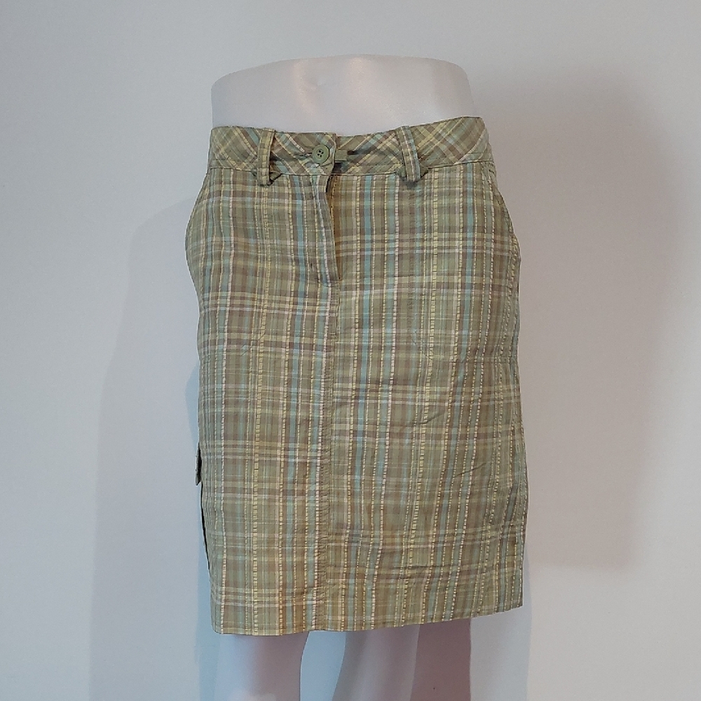 Woolrich Plaid Tan Green Skirt Size 4